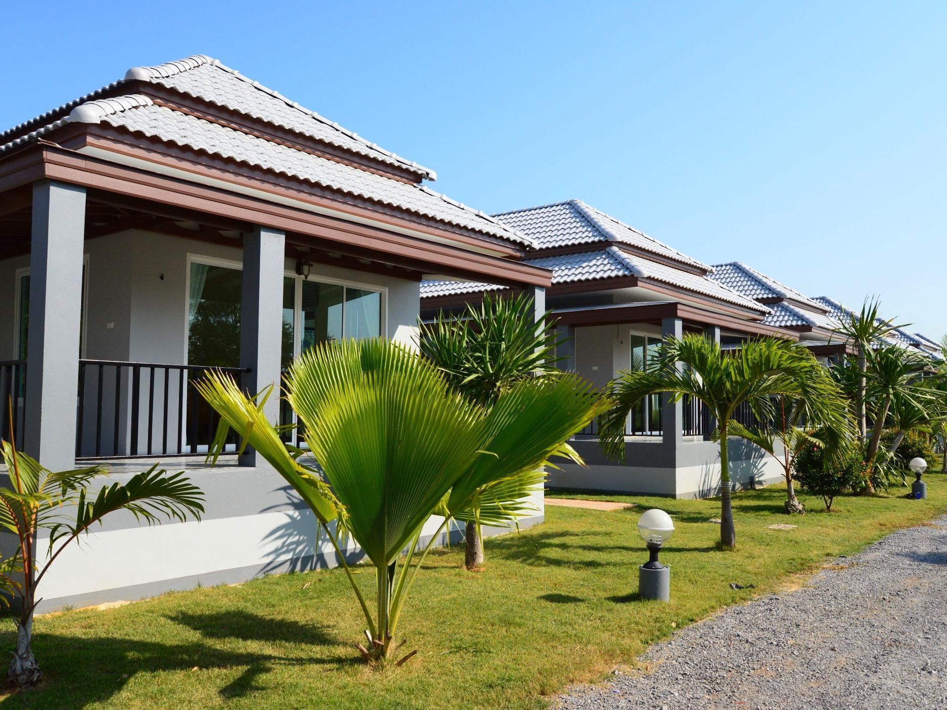 Kp Mountain Beach Pran Buri Bagian luar foto