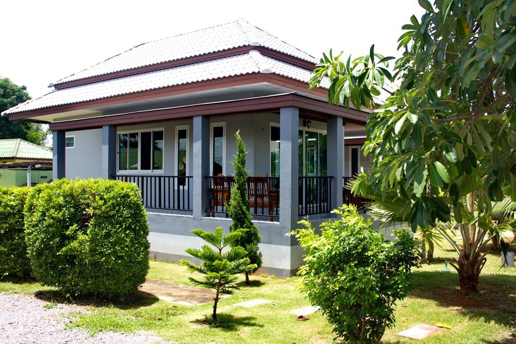 Kp Mountain Beach Pran Buri Bagian luar foto